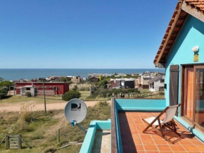 El Jardín Donde Vuelan Los Mares